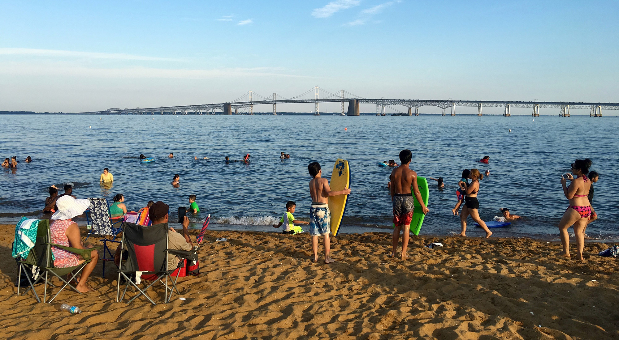 Une journée à la plage du parc d’État Sandy Point près Annapolis, Maryland; Crédit : Jeramey LendeUne journée à la plage du parc d’État Sandy Point près Annapolis, Maryland; Crédit : Jeramey Lende