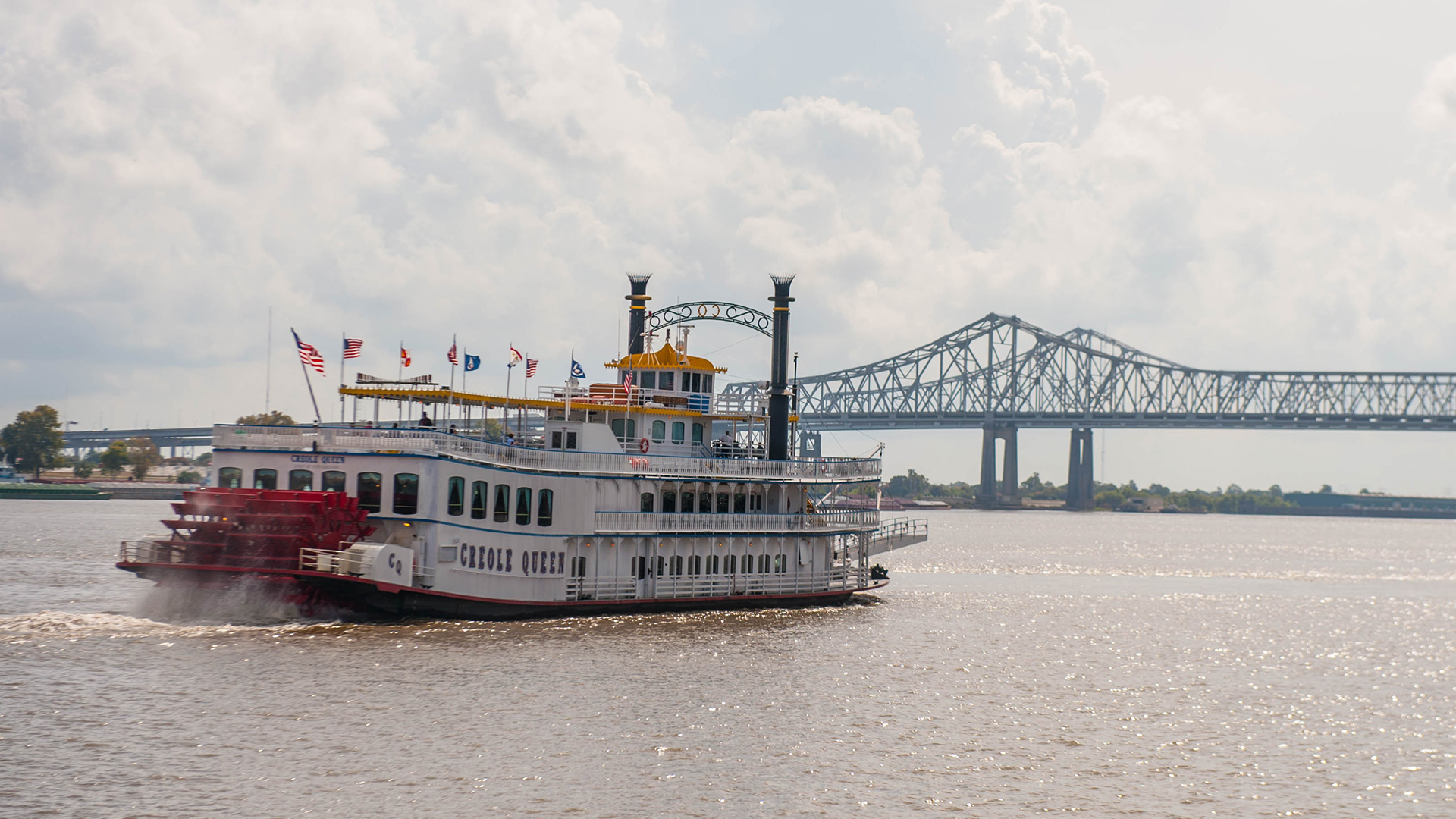 Riverboat on the Mississippi River in New Orleans, Louisiana