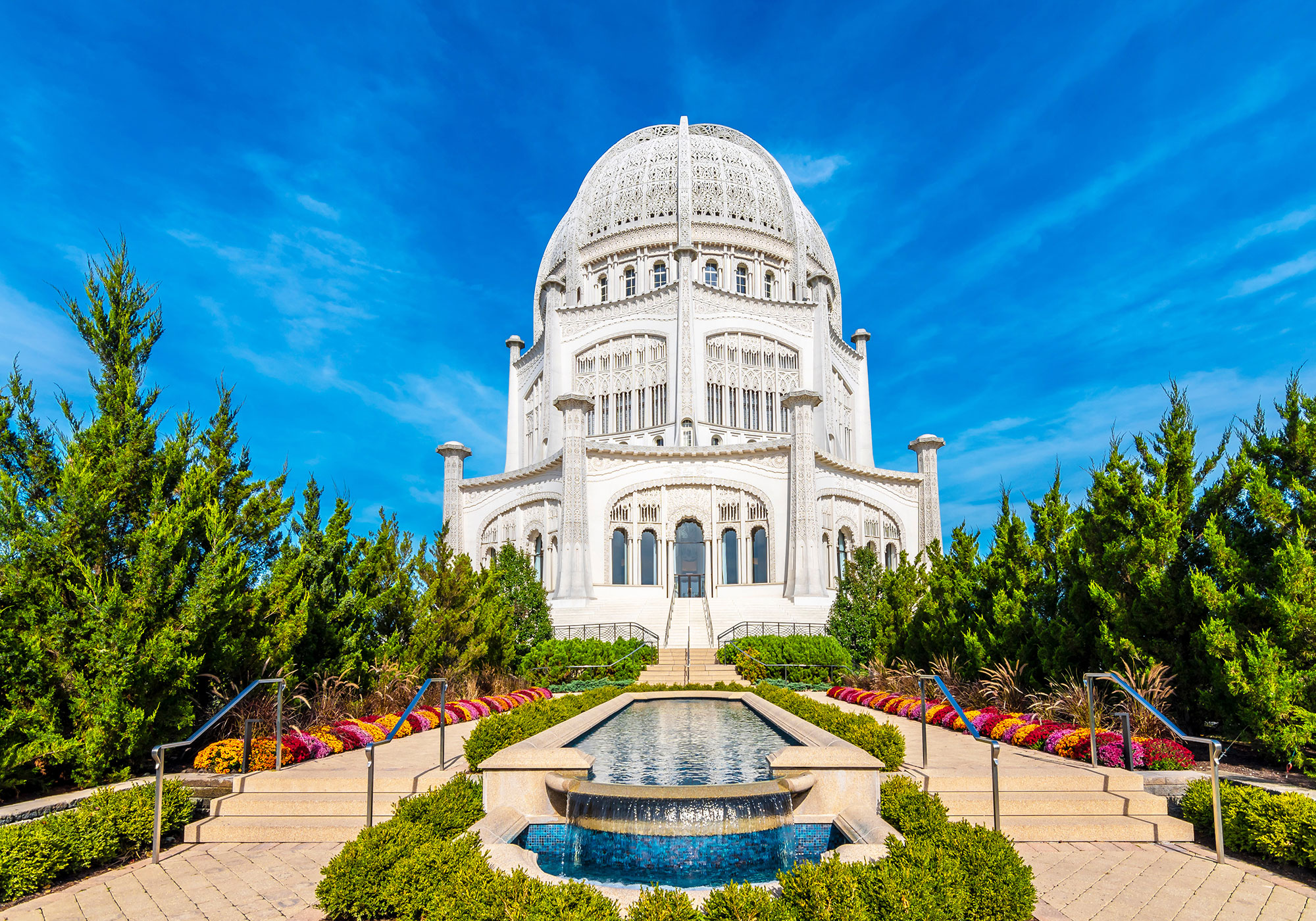 Exterior of the Baháʼí House of Worship in Wilmette, Illinois.