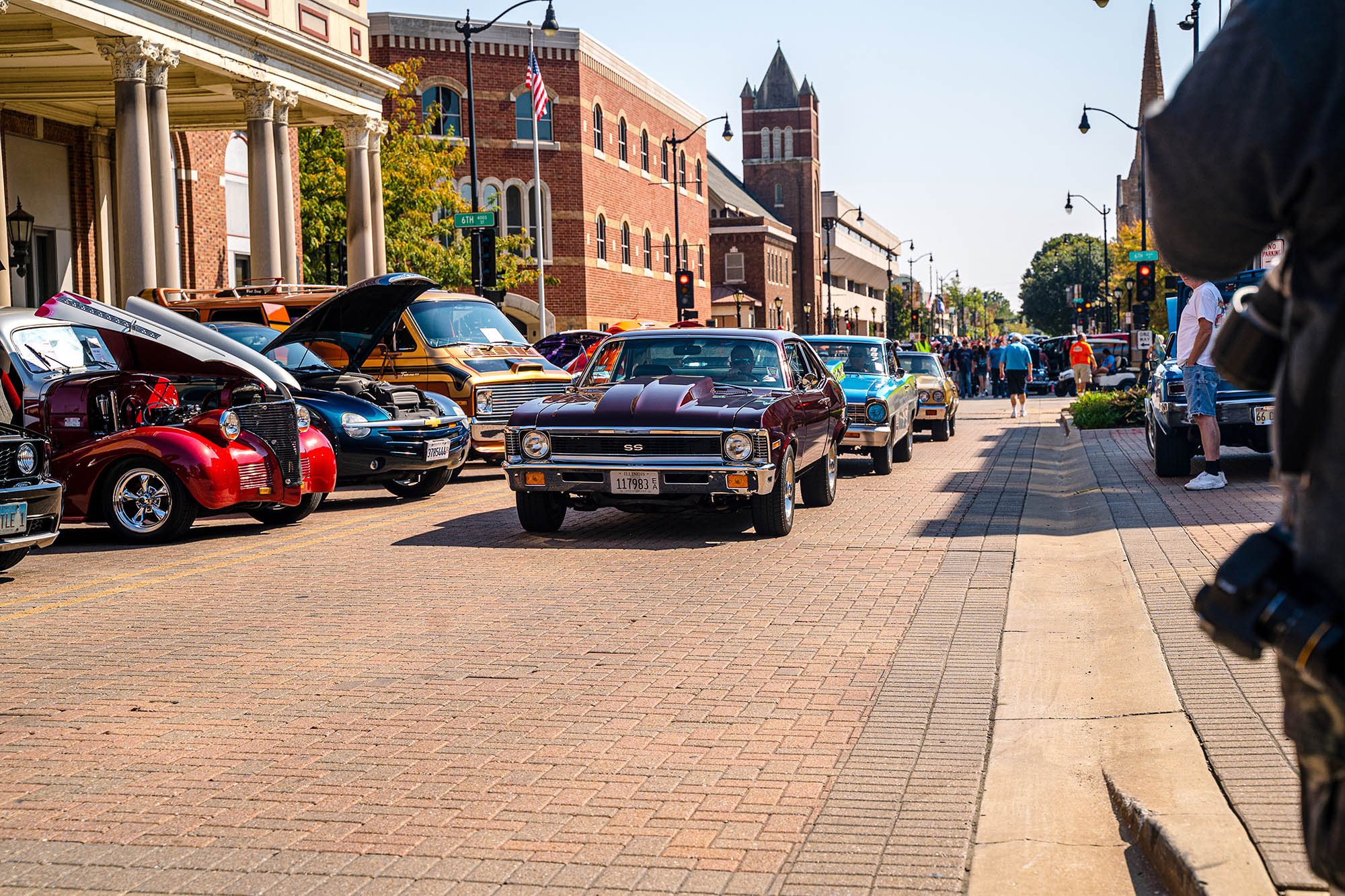 Carros clássicos no Festival Internacional Rota 66 Road, em Springfield, Illinois