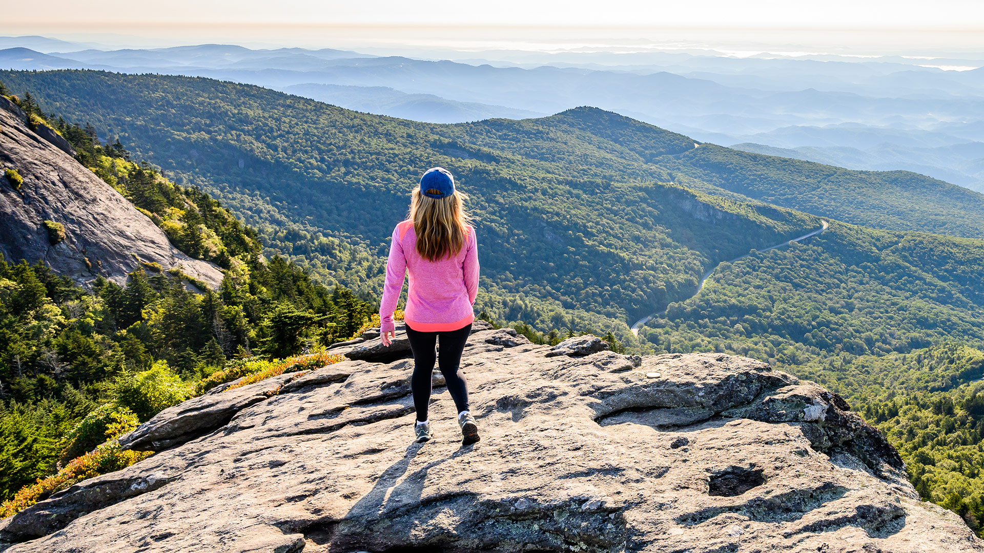 Le belvédère de Macrae Peak à Grandfather Mountain, en North Carolina