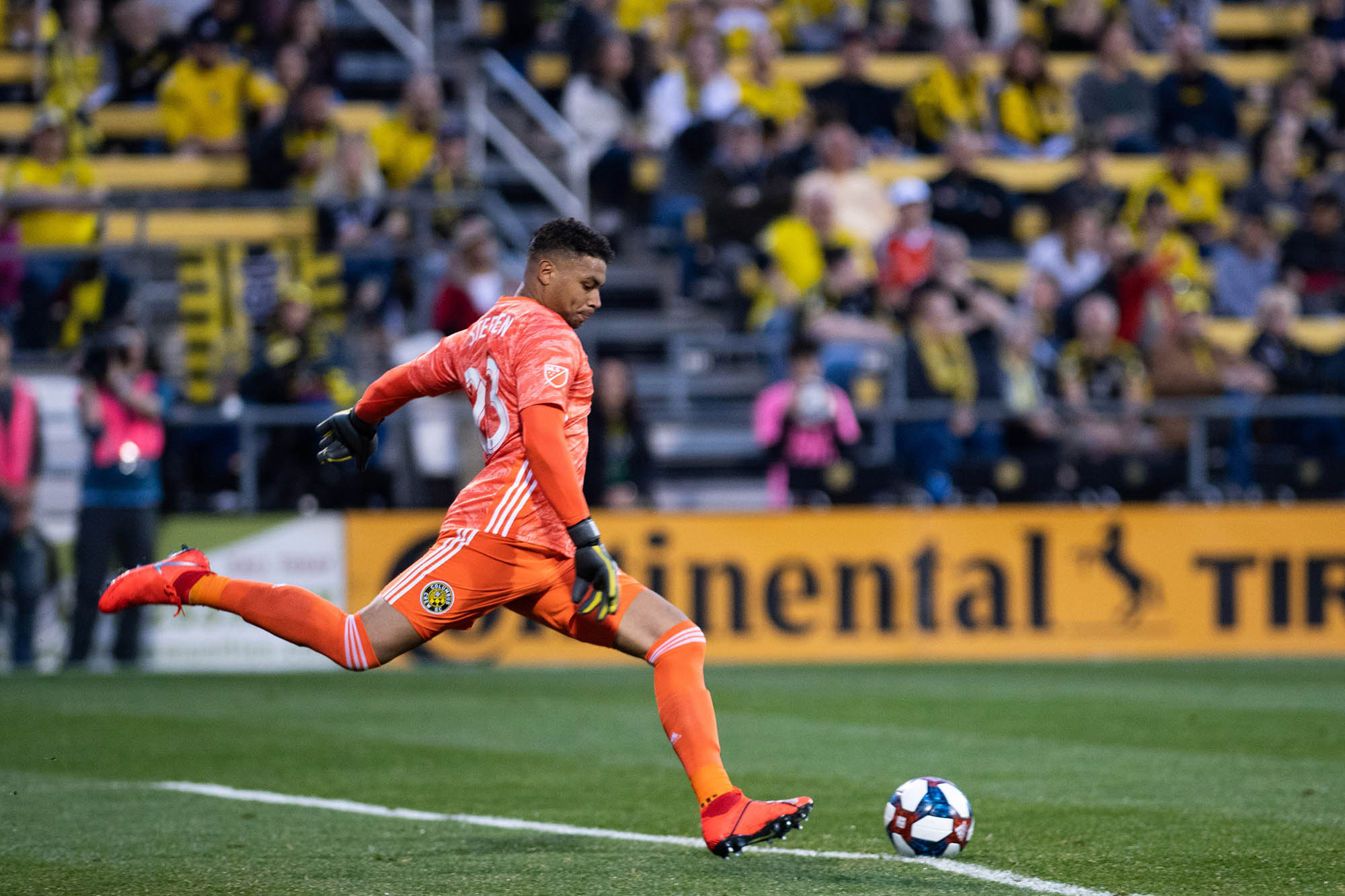 Un partido del Columbus Crew de la Major League Soccer en Columbus, Ohio; Crédito: Matt Starkey