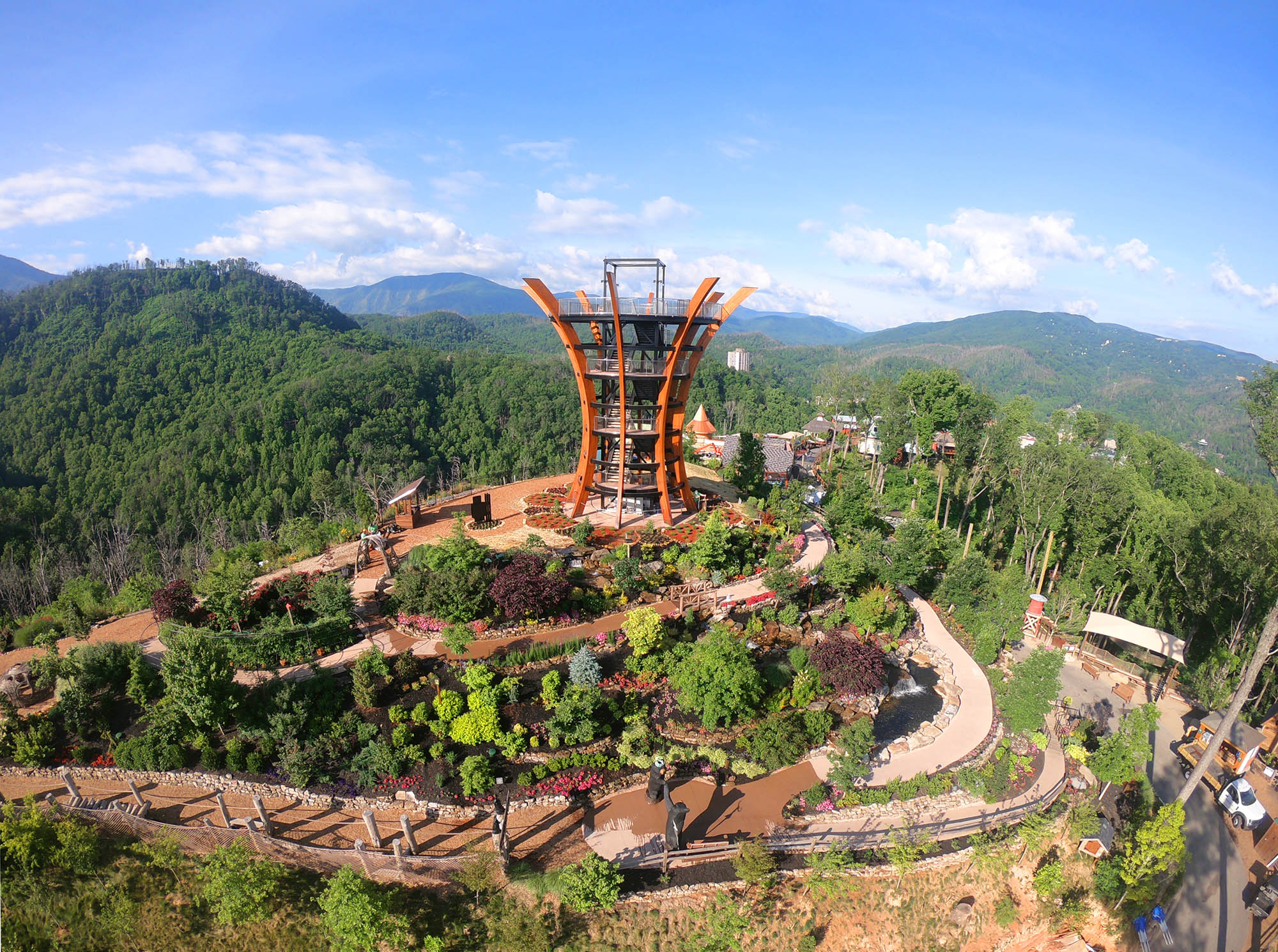 Treetop Skywalk at Anakeesta near Gatlinburg, Tennessee; Credit: Tennessee Department of Tourist Development