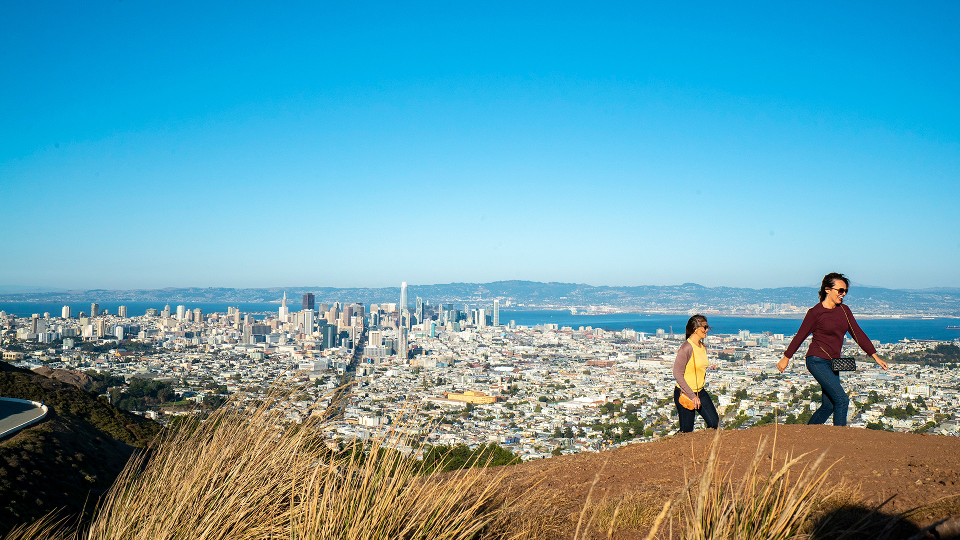 Twin Peaks viewpoint in San Francisco, California