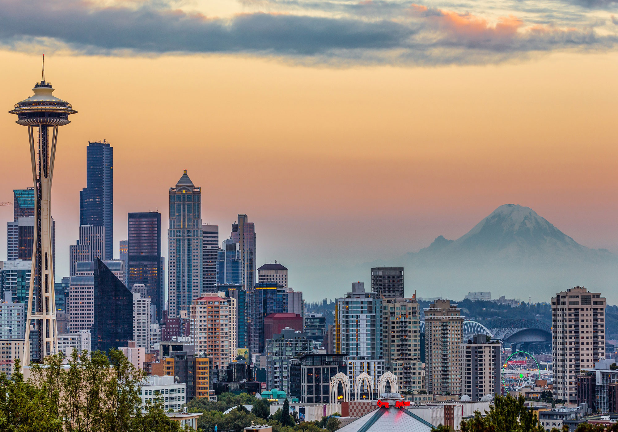 Seattle, Washington, skyline with Mount Rainier in the background