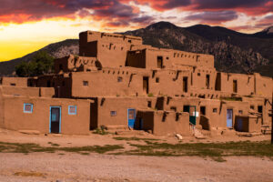 Coucher de soleil sur Taos , au Nouveau Mexique