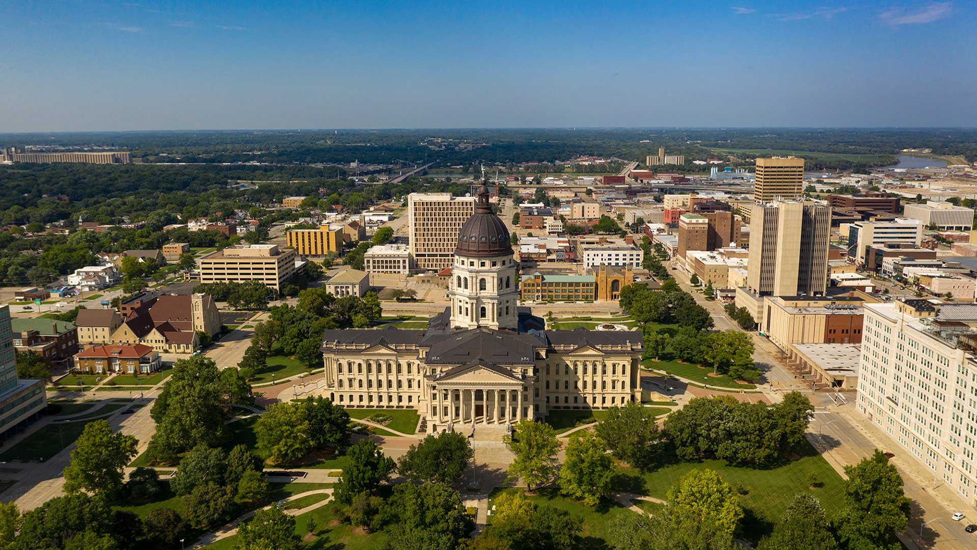 Vue aérienne de la Capitole et les zones environnantes de Topeka, Kansas