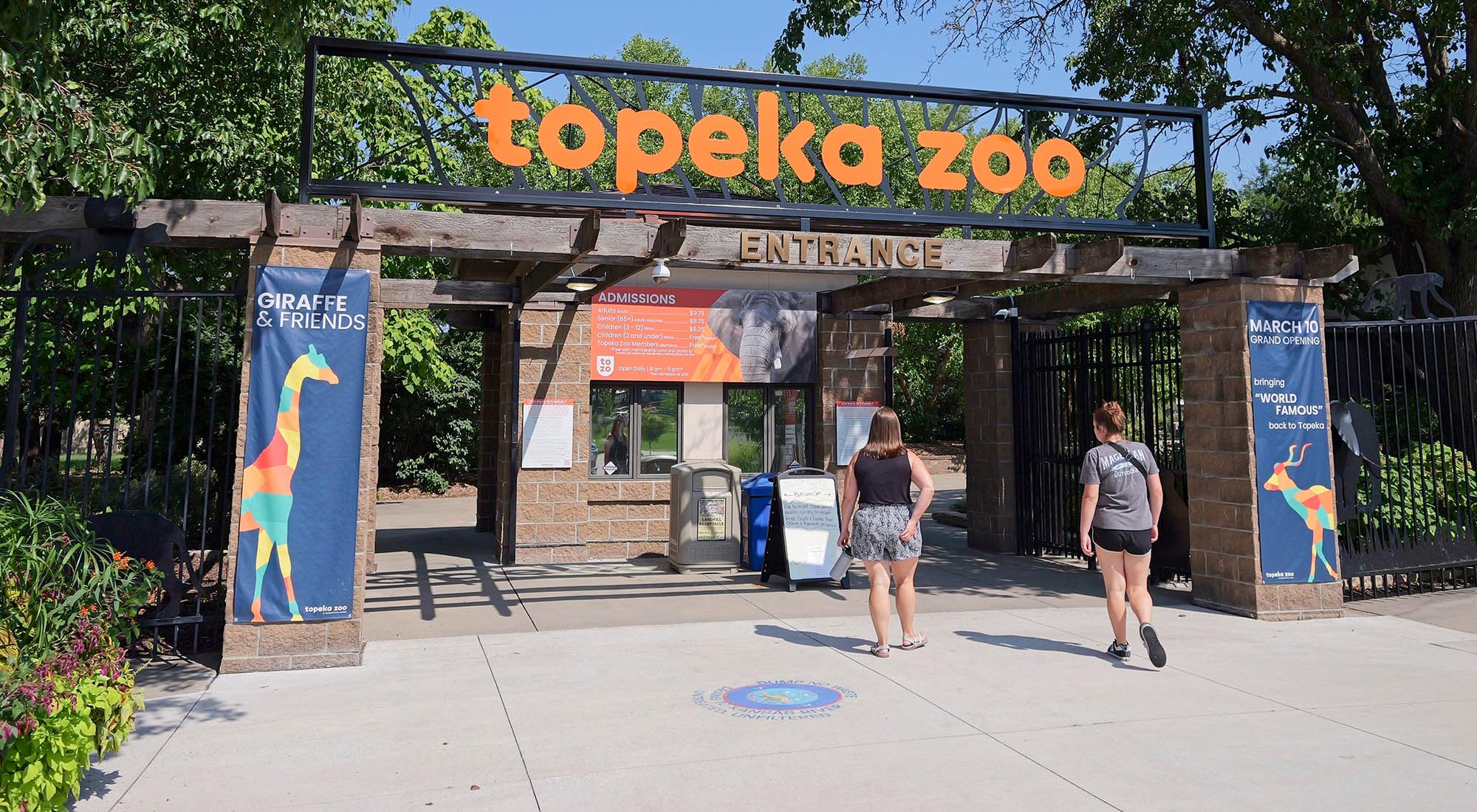 캔자스주 토피카에 위치한 토피카 입구