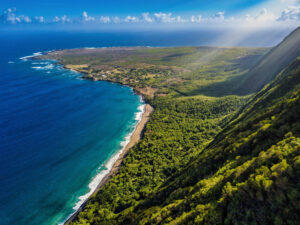 North Shore Cliffs on Molokaʻi, Hawaiʻi; Credit: Maui Visitors & Convention Bureau