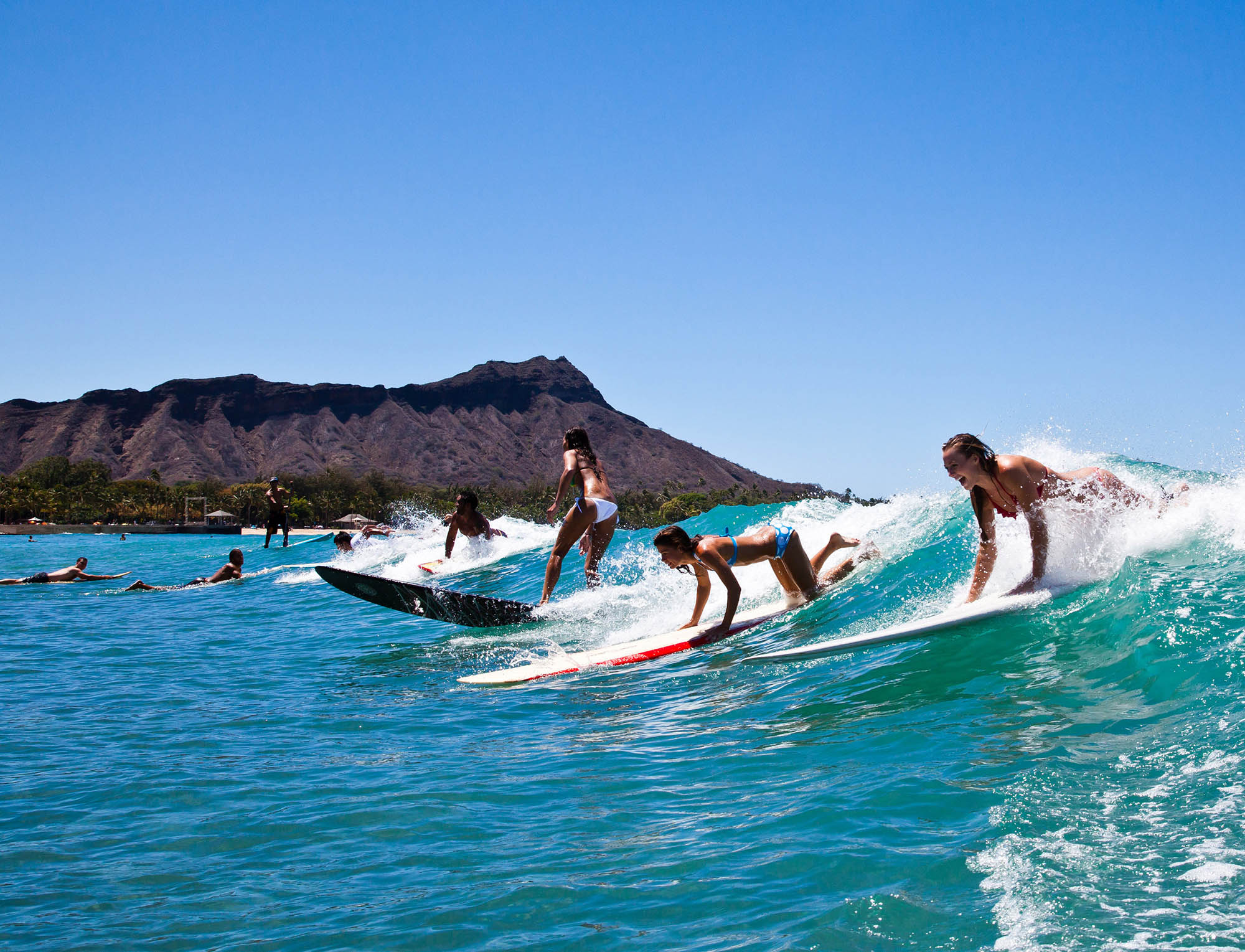 Waikīkī Beach on Oʻahu, Hawaiʻi; Credit: Tor Johnson, HTA
