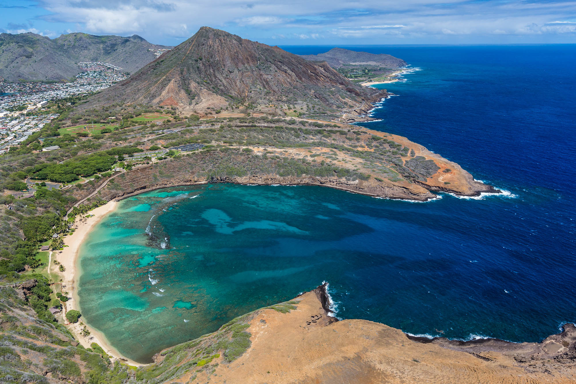 Hanauma Bay Nature Preserve on Oʻahu, Hawaiʻi; Credit: Tor Johnson, HTA
