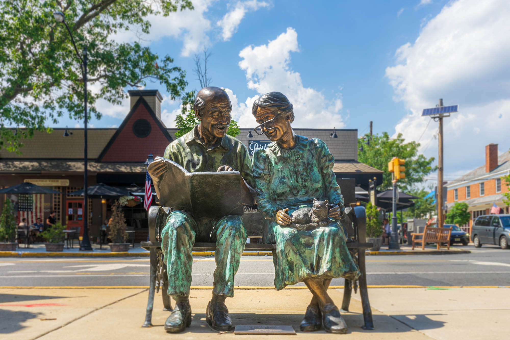 Uma escultura no centro de Haddonfield, Sul de Jersey; Crédito: Visit Sul de Jersey