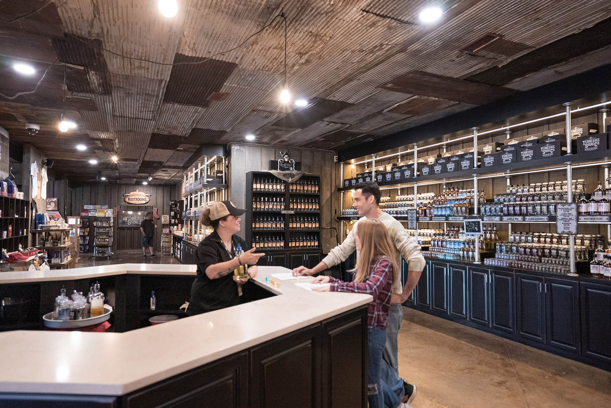 Degustación de licor ilegal en Tennessee