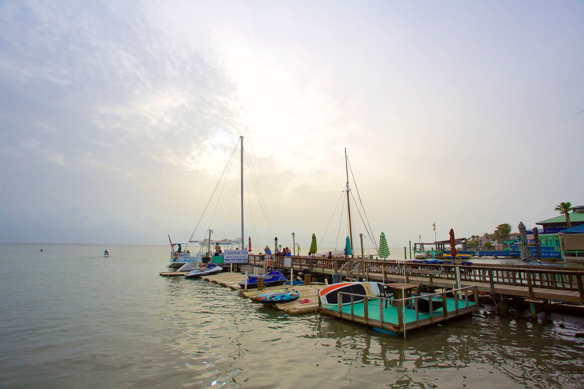 Le Lobo Del Mar Café restaurant au bord de l’eau à South Padre Island, Texas