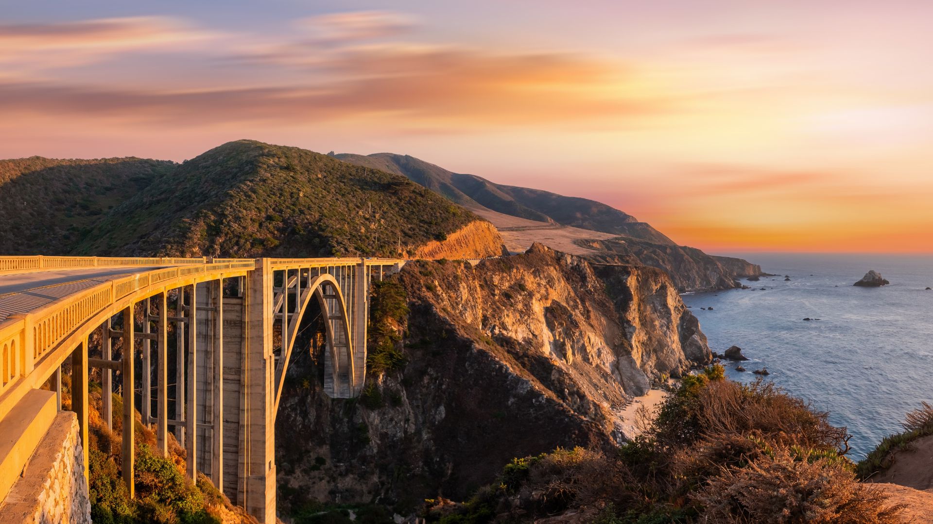 bixby bridge in california