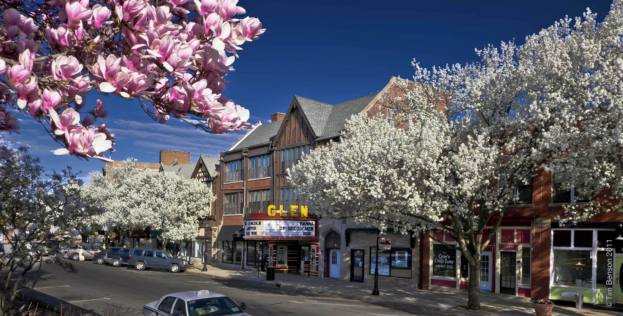 Spring on the streets of Glen Ellyn in DuPage, Illinois