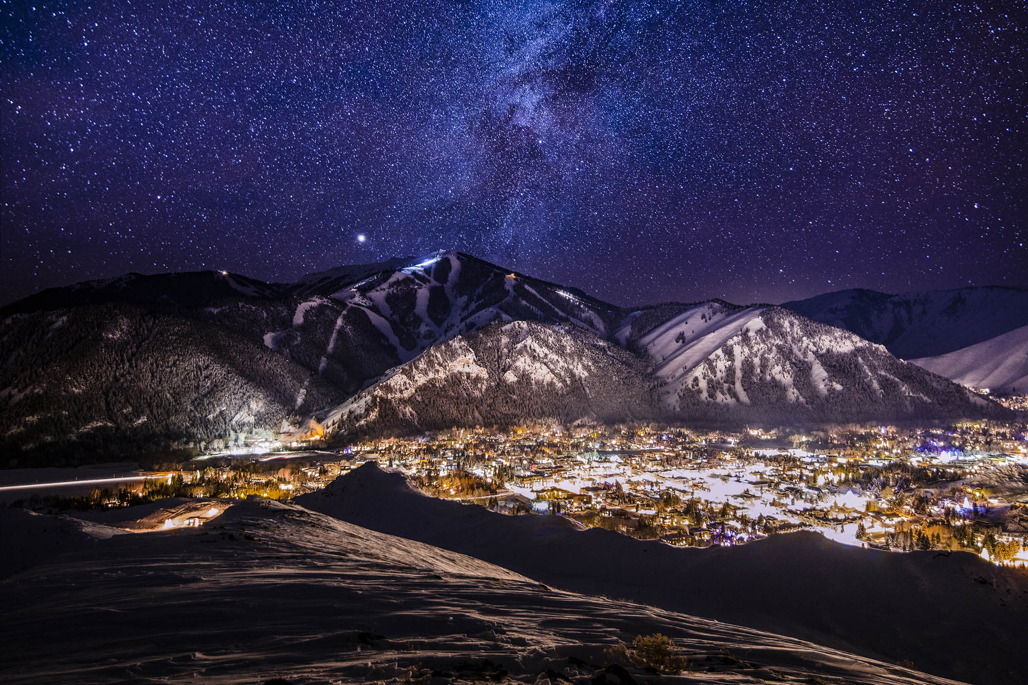 Ciel nocturne au-dessus de Sun Valley, Idaho; Crédit : Oliver Guy / Visit Sun Valley
