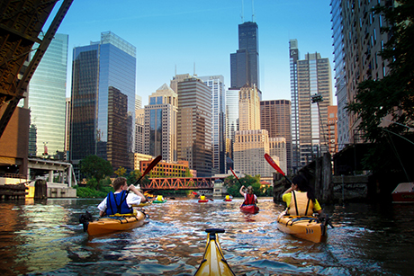 Paseos en kayak por el Chicago , en Chicago, Illinois