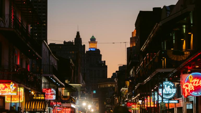 lights on a southern boulevard