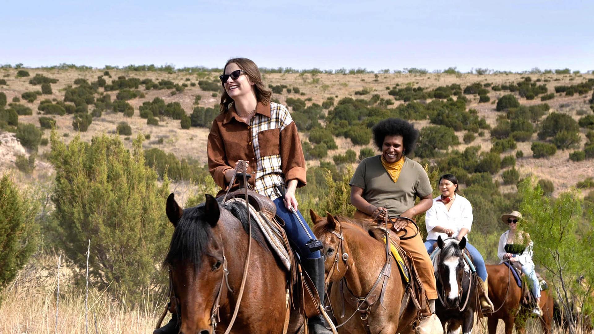 Balade à cheval en groupe aux alentours d'Amarillo, Texas ; Crédit : Visit Amarillo