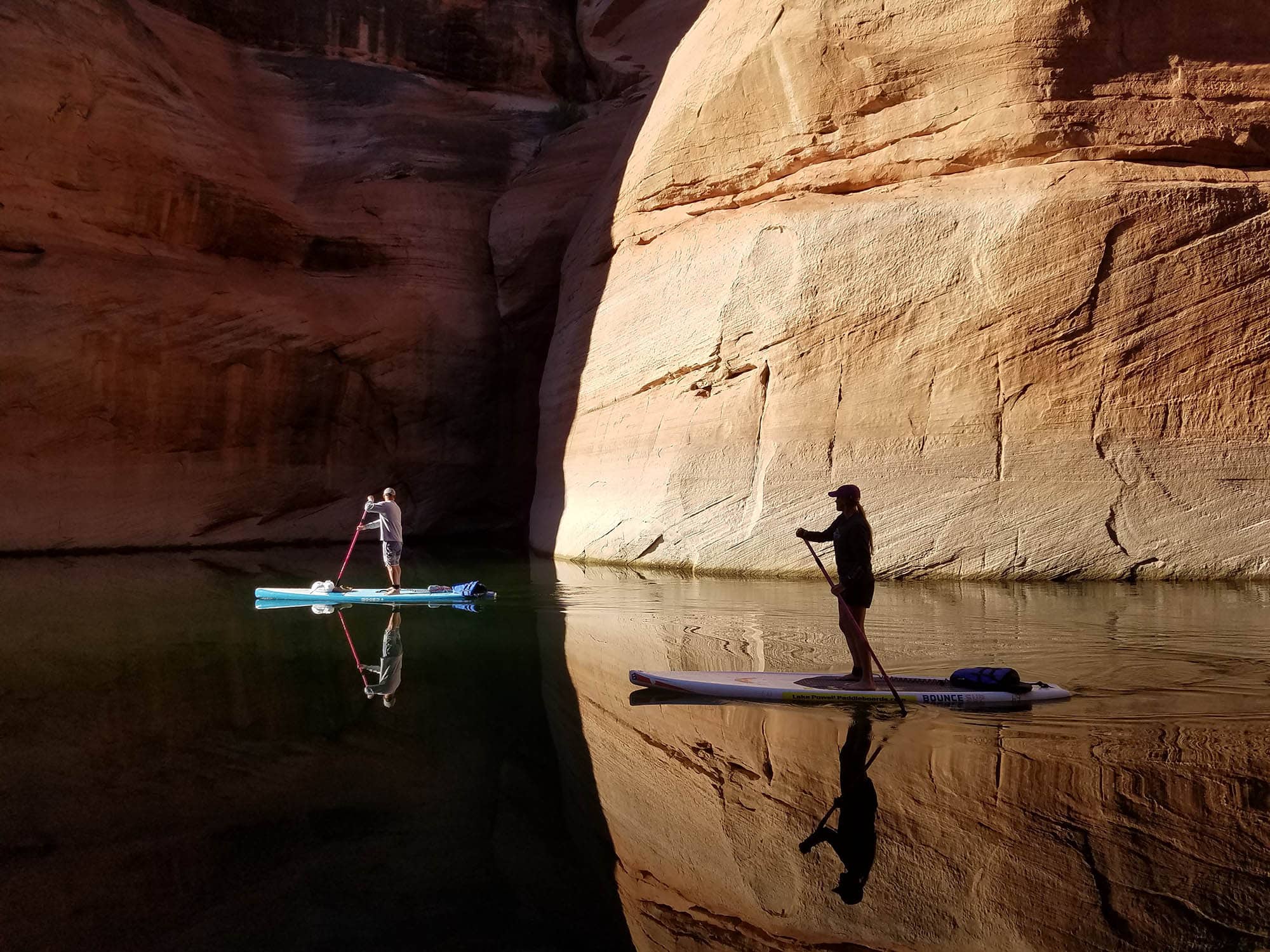 Paddeln auf dem Lake Powell in Page Arizona