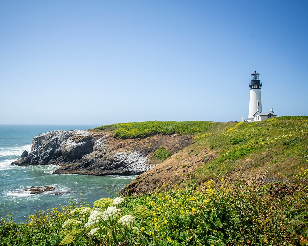 Faro de Yaquina Head en Newport, Oregon
